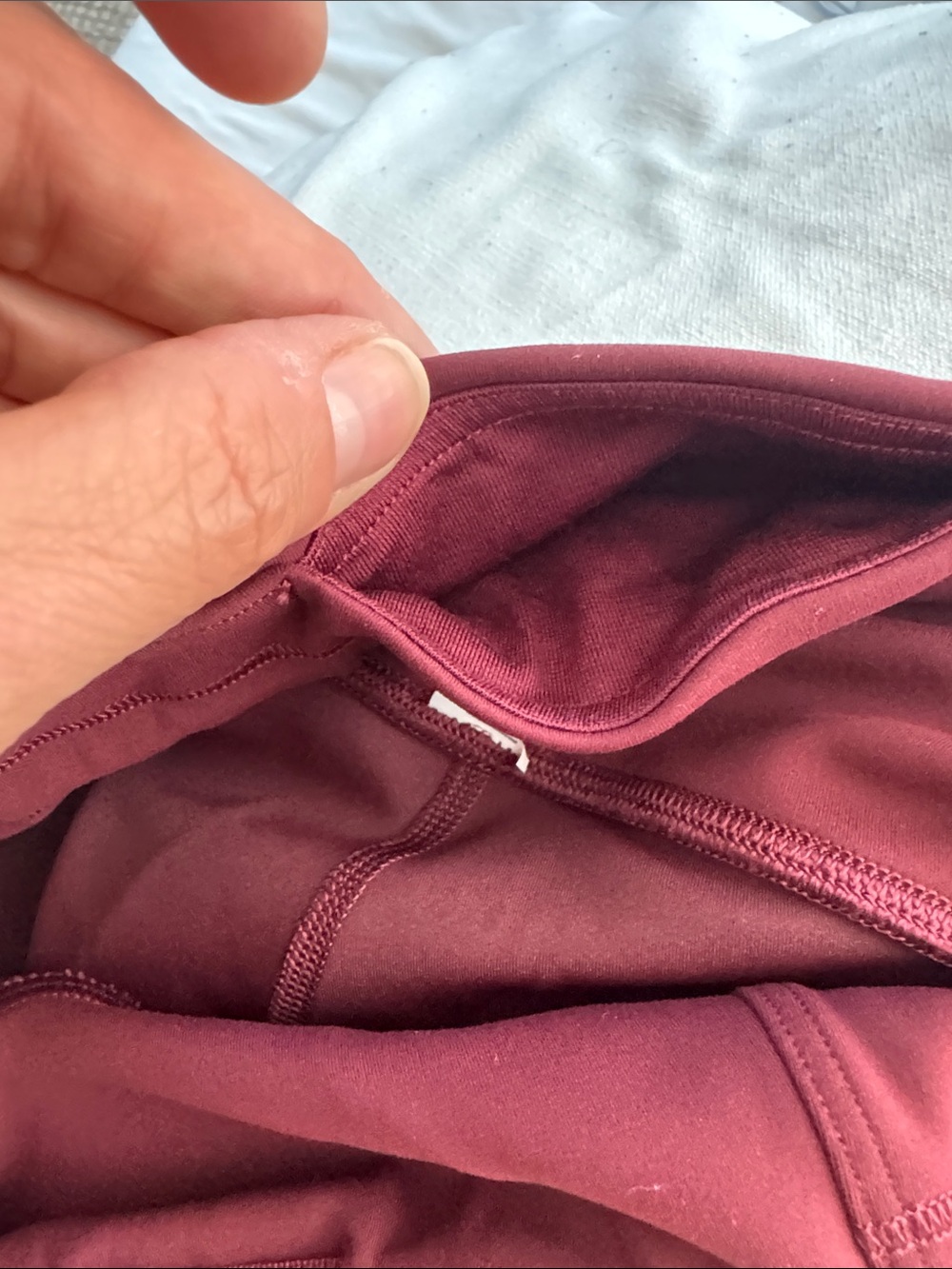 LULULEMON Wunder Train No-Line Piped High-Rise Tight 25" Size 8 Burgundy Bay - Picture 8 of 8